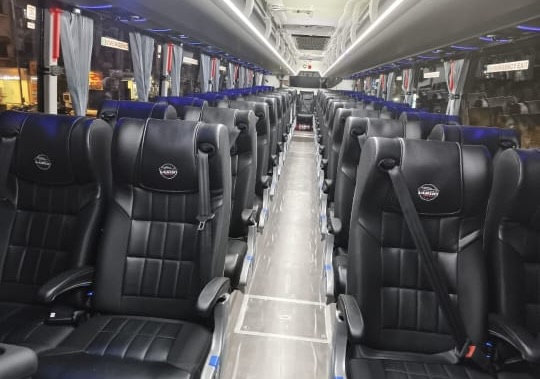 53 Seat Volvo Bus image 3