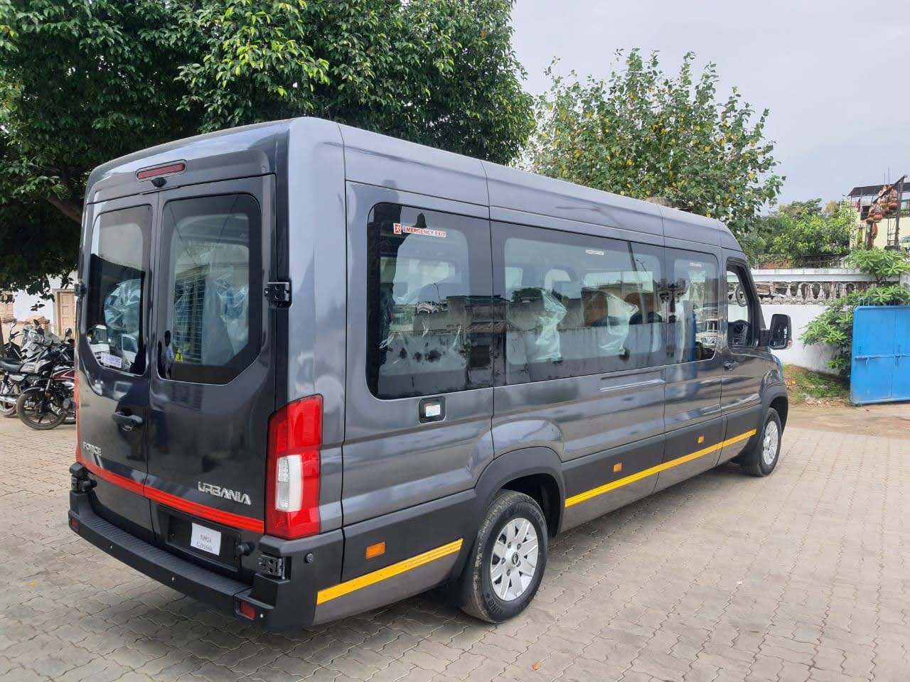 Urbania (20 Seater) image 6