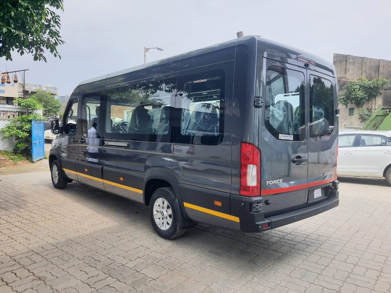 Urbania (20 Seater) image 7